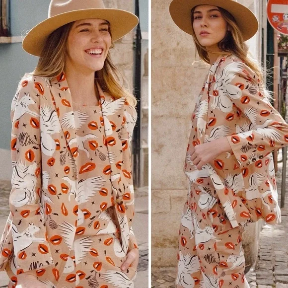 LAS SURENAS Wolf Kisses Lip Amore Print Single Button Linen Loose Fit Blazer - Picture 6 of 16